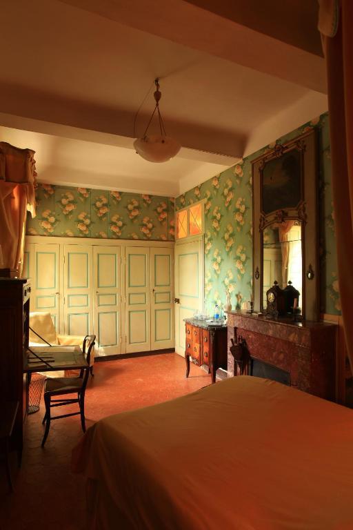 Chateau De Saint Martin Taradeau Quarto foto