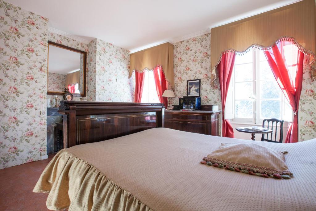 Chateau De Saint Martin Taradeau Quarto foto